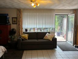 Bild aus einer Immobilie, Blick ins Wohzimmer.