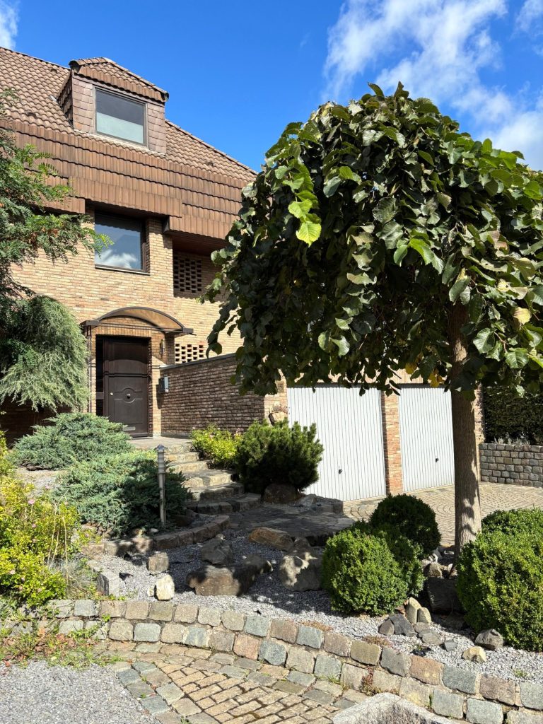 Bild einer Immobilie, Außenansicht.